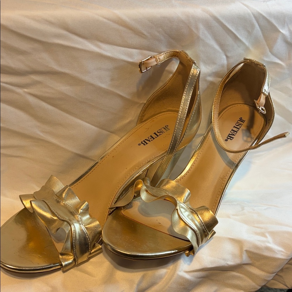 JustFab Shimmering Gold Heels